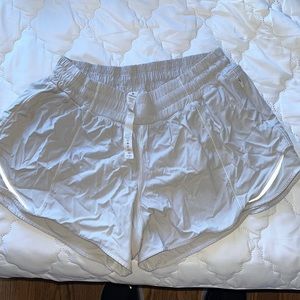 grey lululemon hotty hot tall shorts